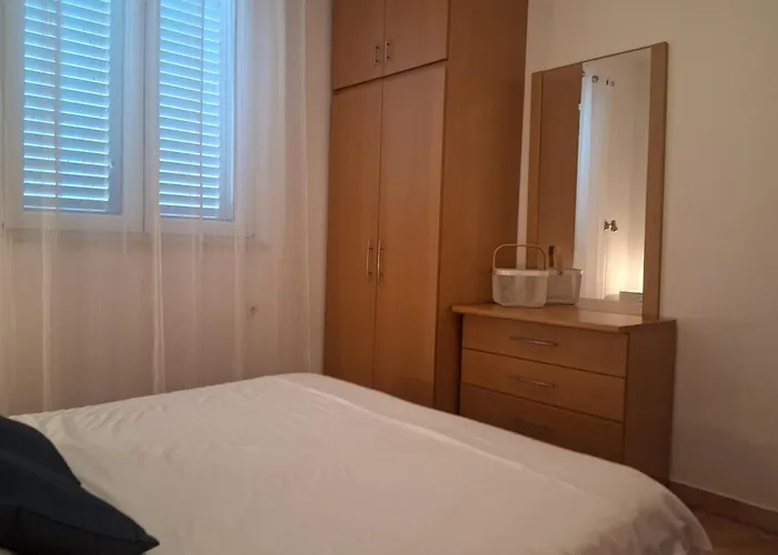 アパート Edina Pag