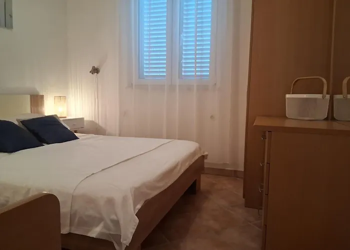 アパート Edina Pag *