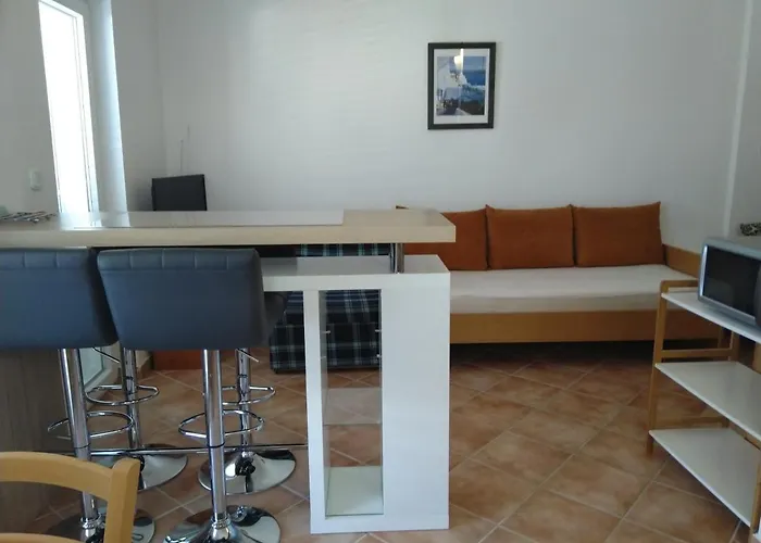 Apartment Edina Pag Pag Town