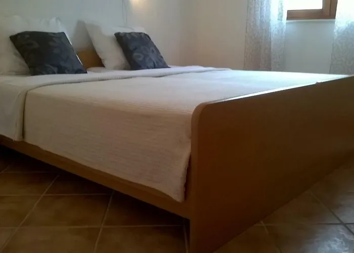 Apartment Edina Pag