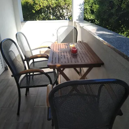 Διαμέρισμα Edina Pag *