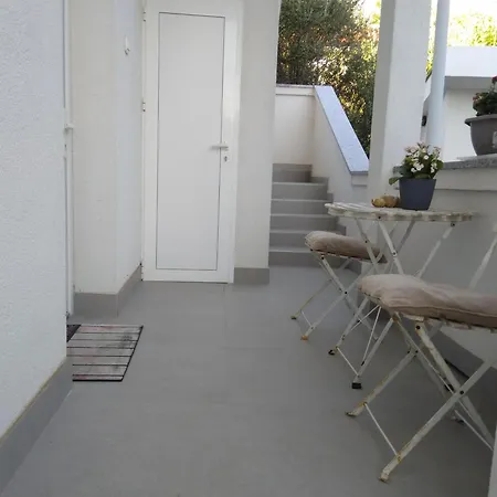 Edina Pag Apartamento Pag Town