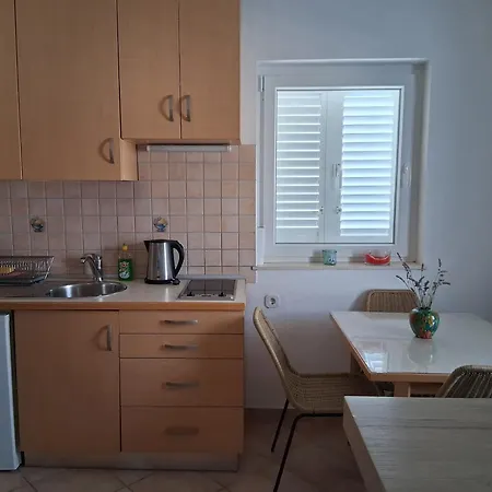 Διαμέρισμα Edina Pag Pag Town