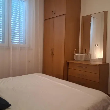 Apartamento Edina Pag